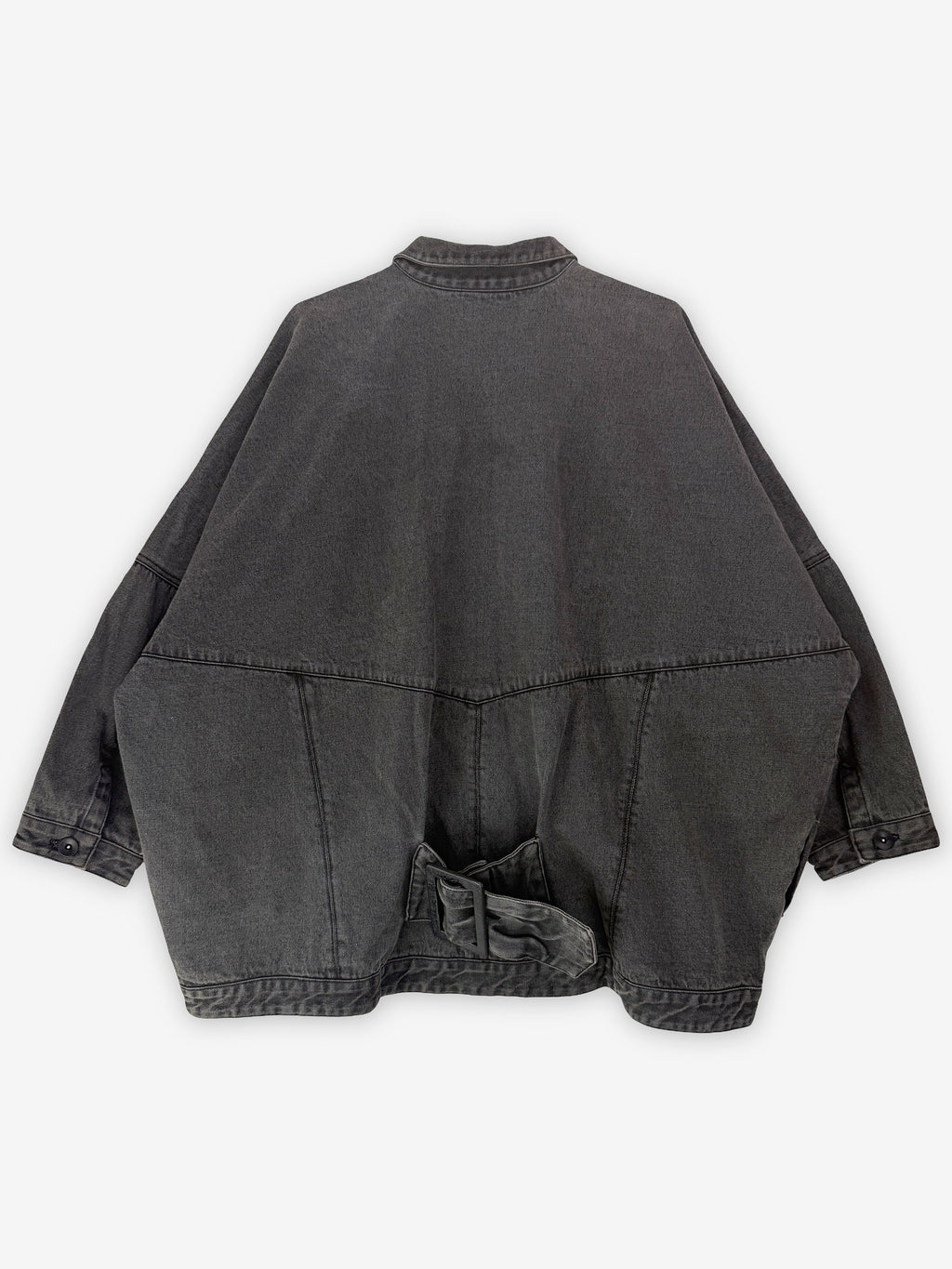 Oversized eighties denim jacket