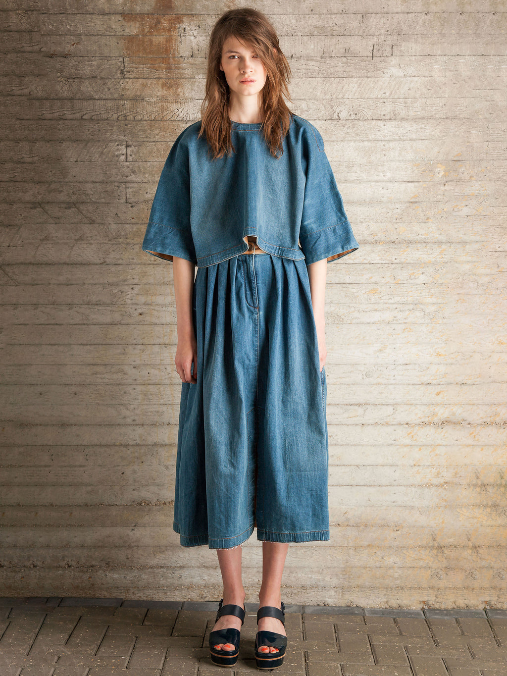 Denim pleated midi skirt