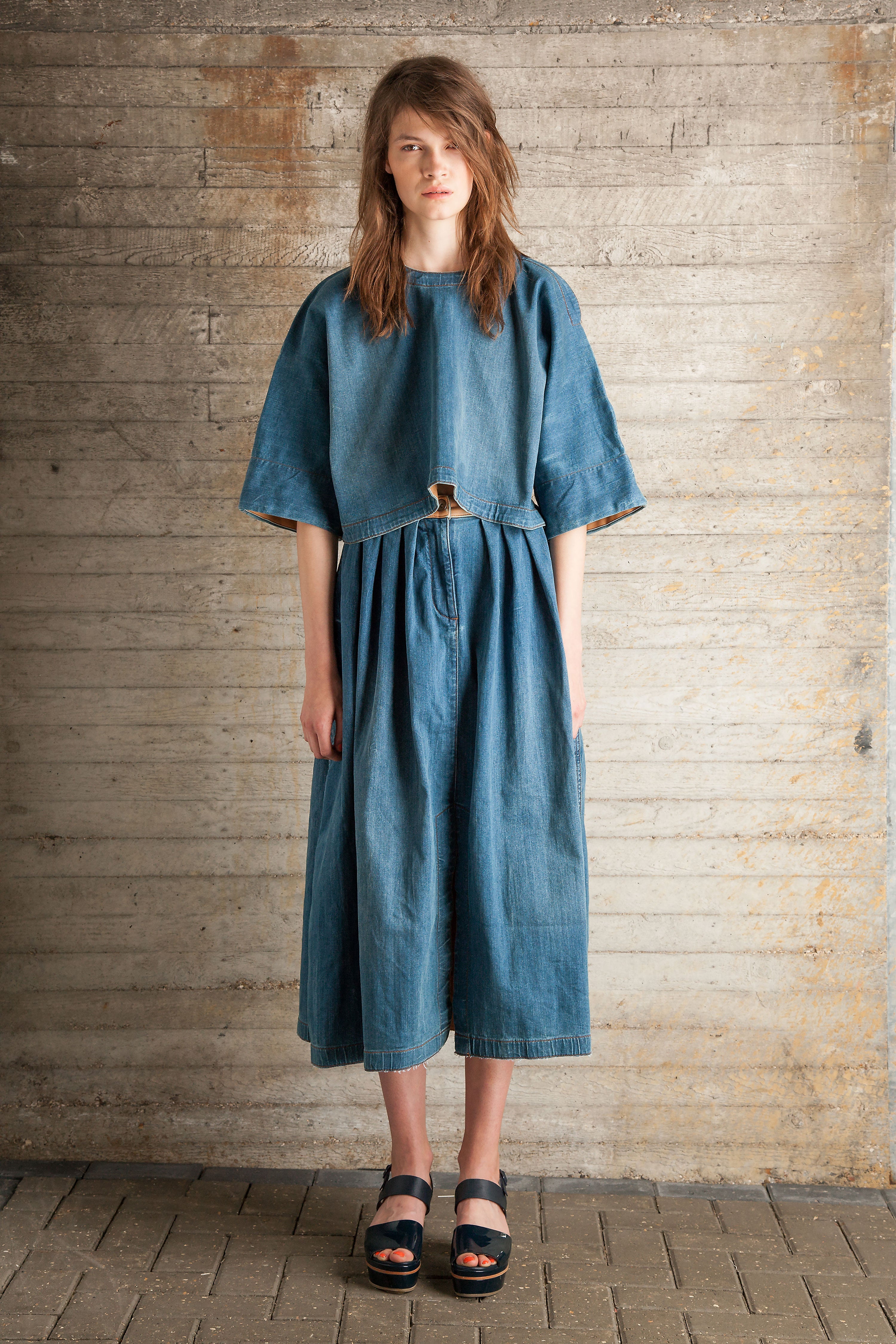 Denim pleated midi skirt