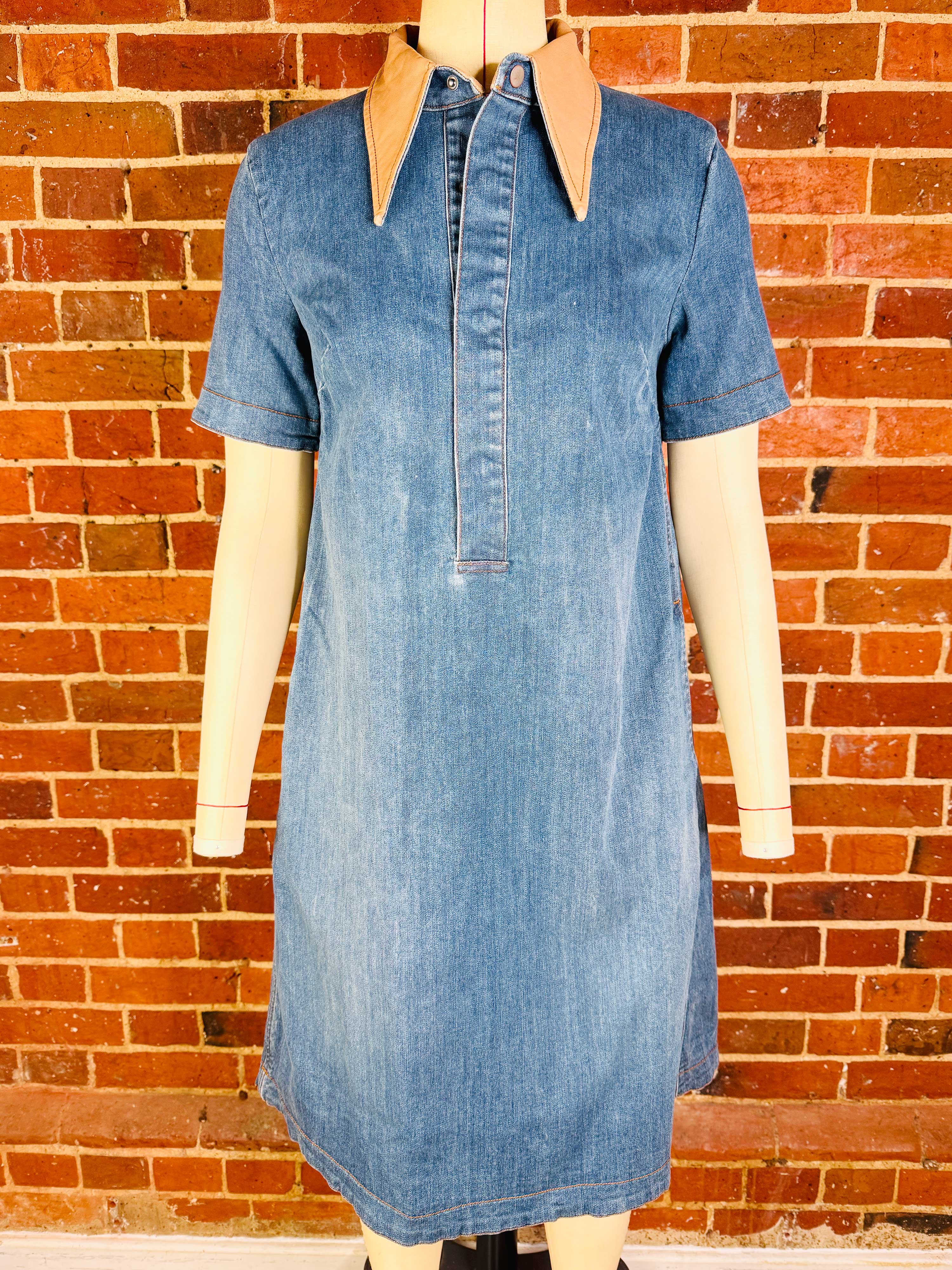 Seventies statement collar denim dress