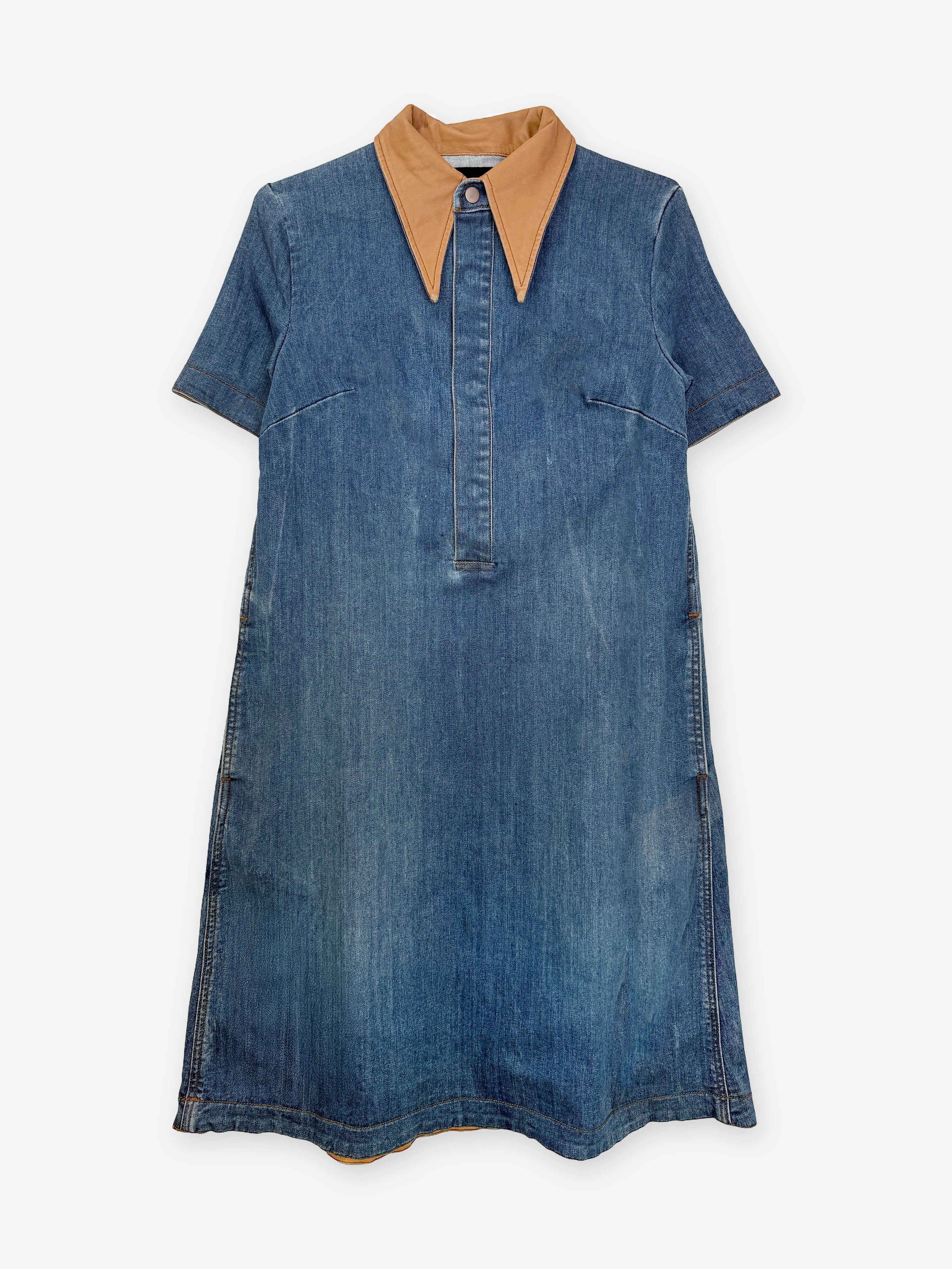 Seventies statement collar denim dress